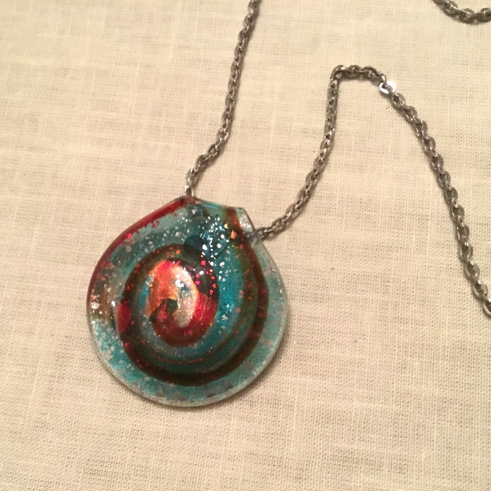 Fabulous Blown Glass Pendant w/chain